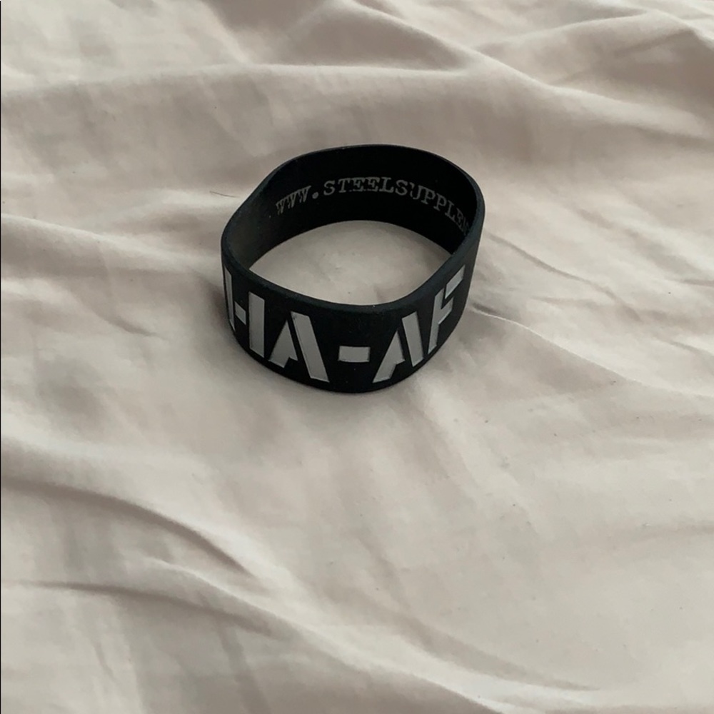Steel Supplements Wrist Band
